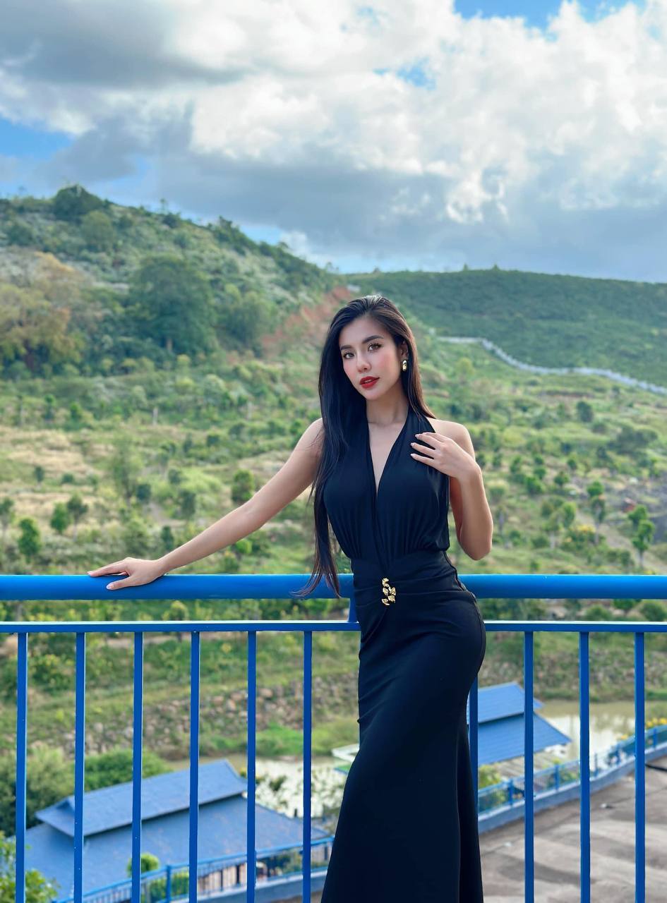 Khánh Vy - Tư duy làm chủ cuộc chơi - thay đổi vận mệnh Khánh Vy - Tư duy làm chủ cuộc chơi - thay đổi vận mệnh
